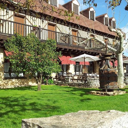 Apartamentos El Mirador Del Soto Sotoserrano Bagian luar foto